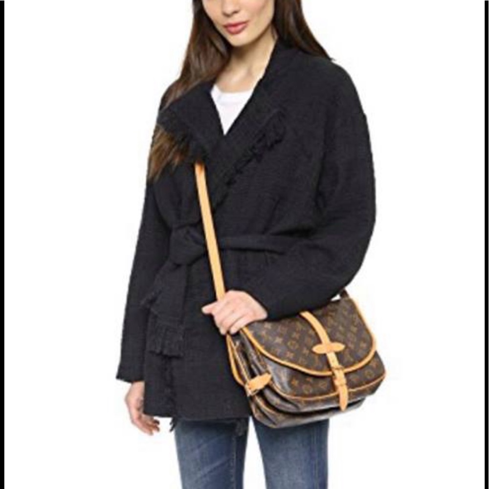 LV monogram saumur 35